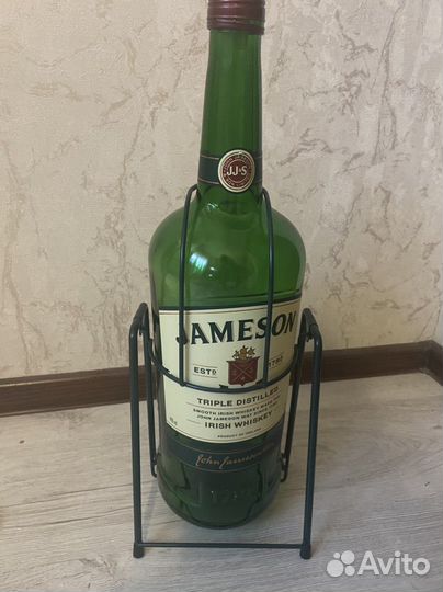 Бутылка стеклянная 4.5 л