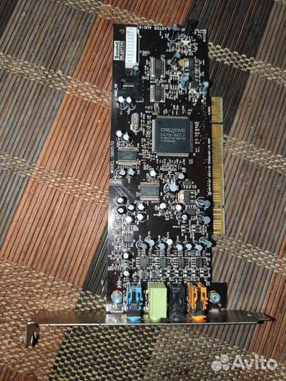 Звуковая карта creative sound blaster sb0570