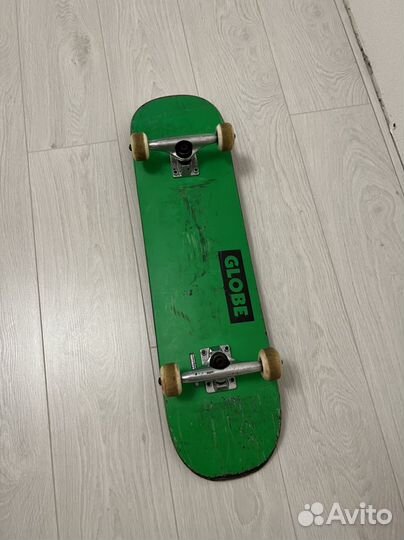 Скейтборд footwork globe