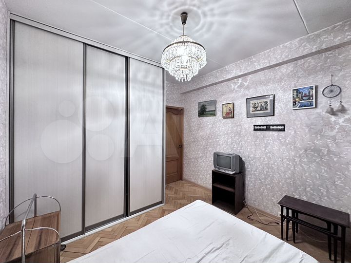 2-к. квартира, 57 м², 15/16 эт.