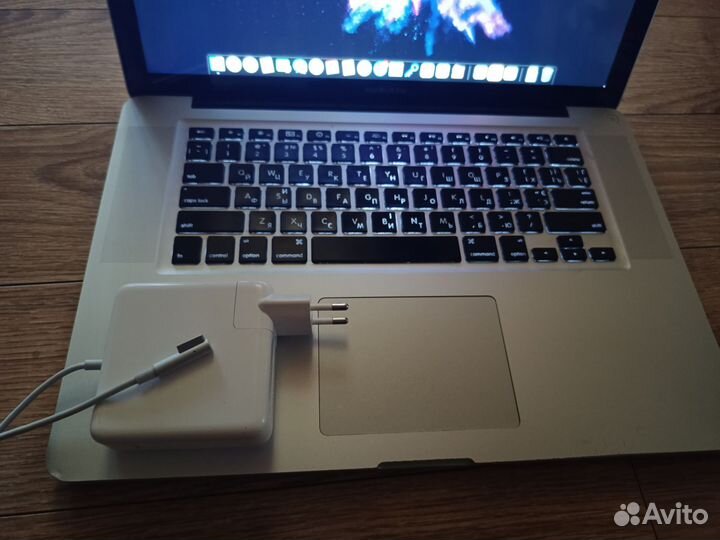 Apple MacBook Pro 15,4- i7