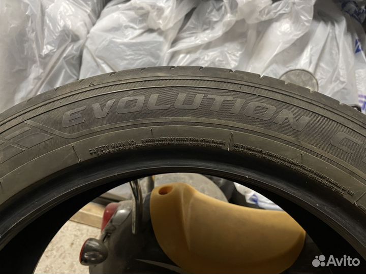 Cooper Evolution CTT 225/55 R19