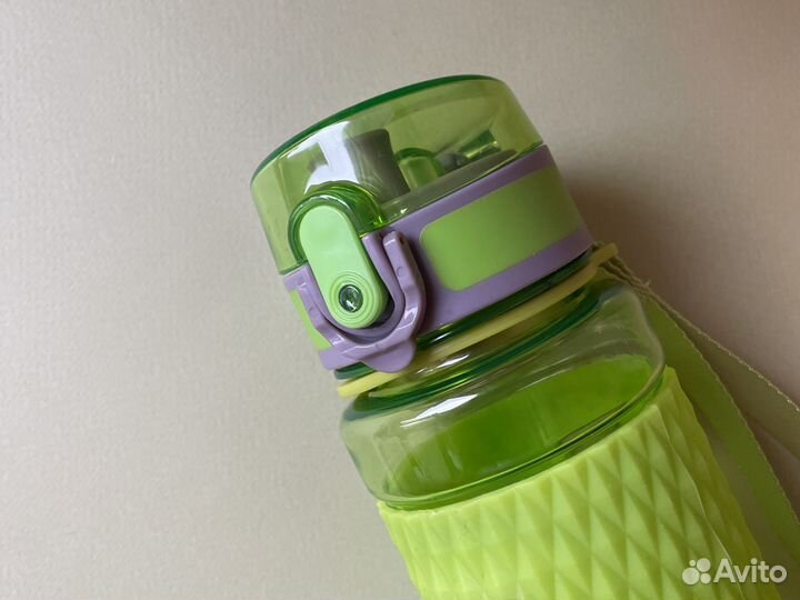 Бутылка для воды пластиковая 0,5 л