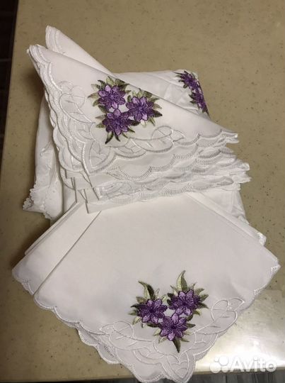 Скатерть и 12 салфеток