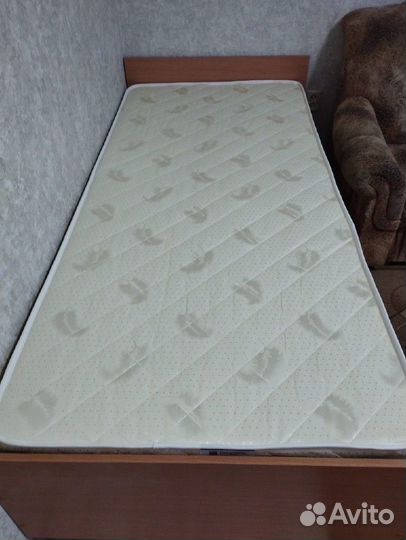 Новый ортопедический матрас 90х200
