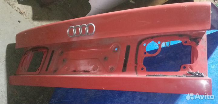 Крышка багажника audi 100 c4