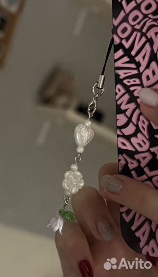 Подвеска для телефона ручной работы