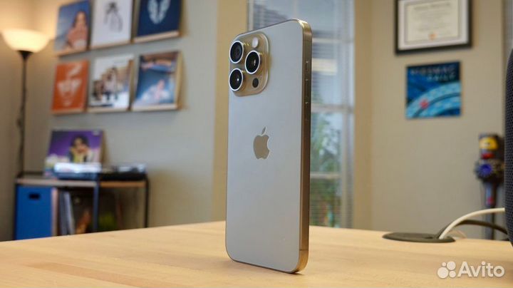 iPhone 15 Pro Max, 256 ГБ