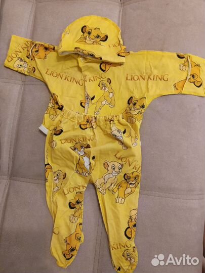 Комплект на выписку вязаный