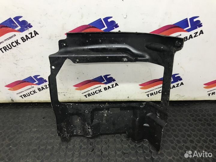 Кронштейн фары правый Scania 5-series