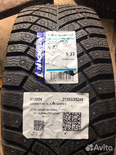 Michelin X-Ice North 4 225/50 R17 98T