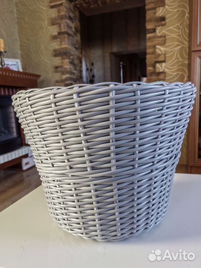 Кашпо из искусственного ротанга орзина