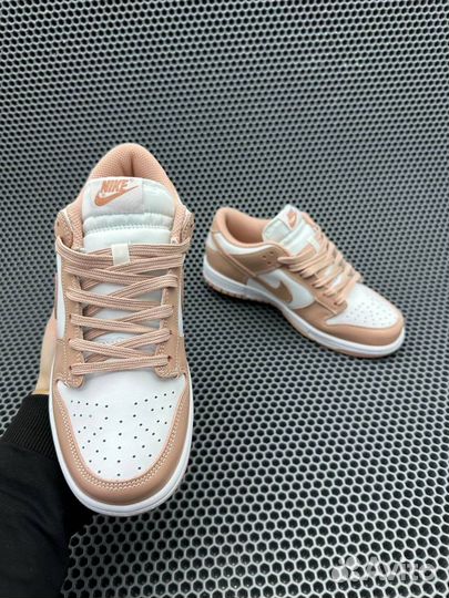 Кроссовки Nike Dunk Low Rose Whisper