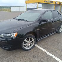 Mitsubishi Lancer 1.5 MT, 2009, 261 000 км, с пробегом, цена 565 000 руб.