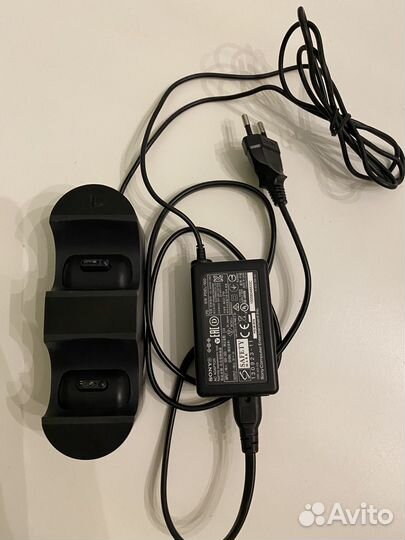 Зарядная станция для 2-х геймпадов PS4