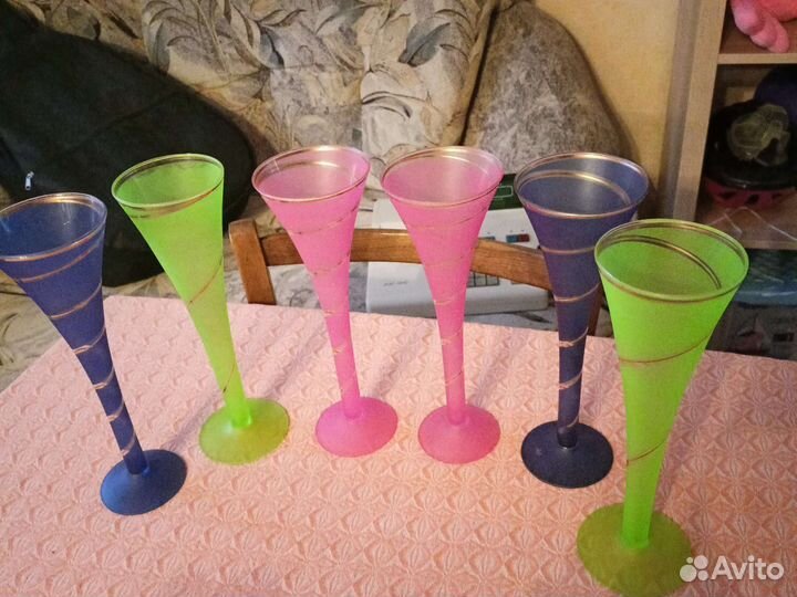 Фужеры, бокалы цветное стекло
