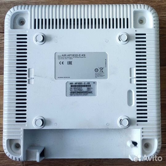 Cisco 2504, Cisco AIR-AP1832I-E-K9, AIR-CAP1702I-R