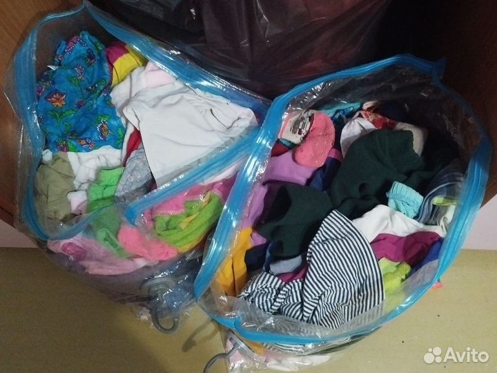 Детские вещи для девочки 3-4 года