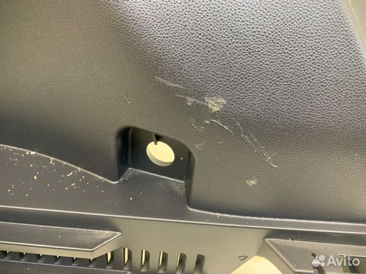 Обшивка багажника левая Toyota Rav4 50 2018-2023