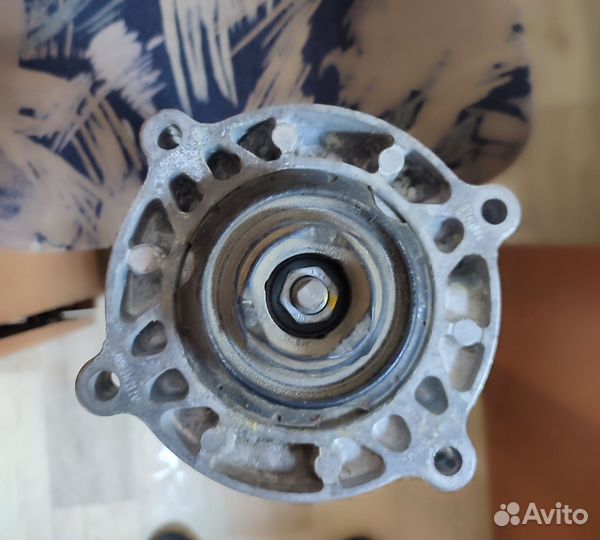 Амортизатор передний Audi