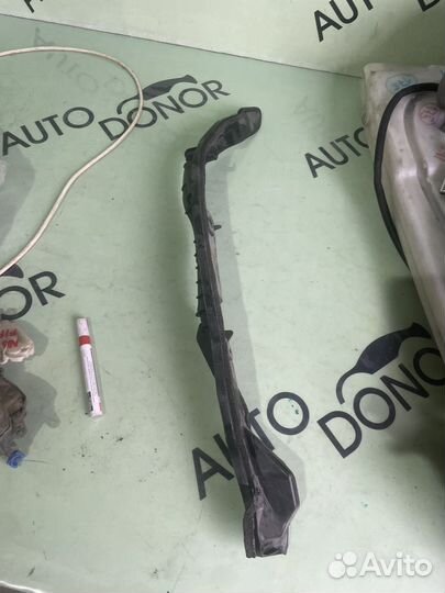 Пыльник переднего левого крыла toyota rav 4 xa50