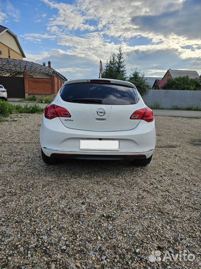 Opel Astra 1.6 МТ, 2012, 176 300 км