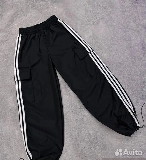 Спортивные штаны