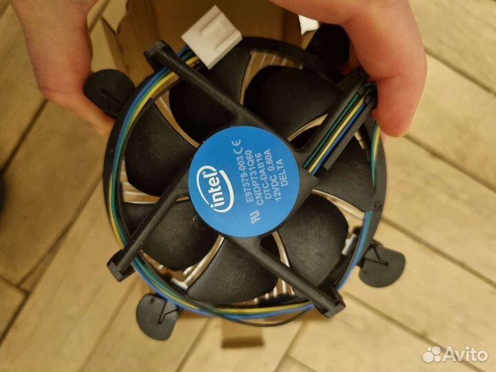 Кулер для процессора Intel Original E97379-003