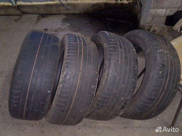 Nokian Tyres Hakka Truck Steer 215/55 R17