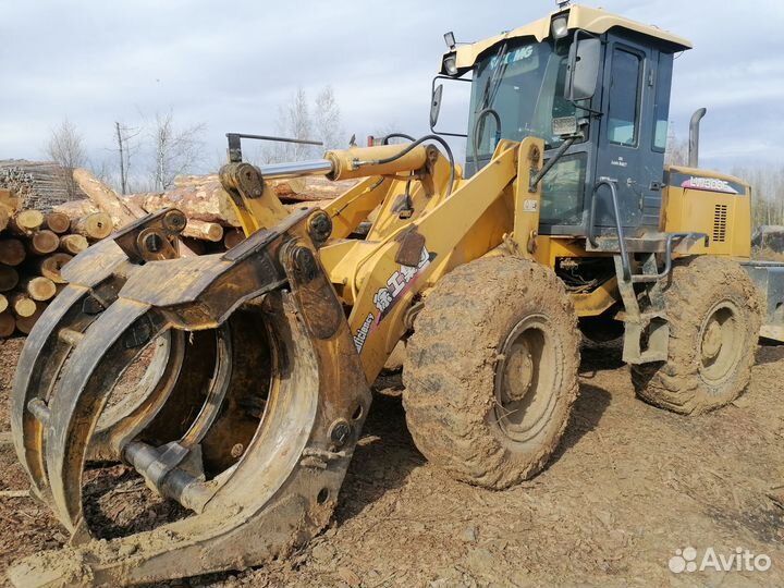 Фронтальный погрузчик XCMG LW300FN, 2017