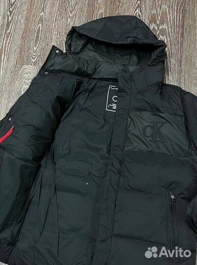 Зимняя куртка Calvin Klein: комфорт и стиль