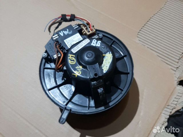 Моторчик печки Фольксваген Пассат B6 CC Гольф 6