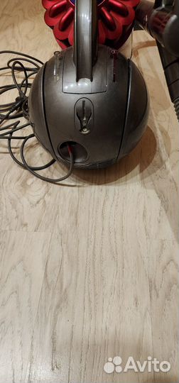 Пылесос Dyson DC37 Origin Extra в хорошем сост