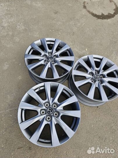 Оригинальный диск Mazda 3 R18