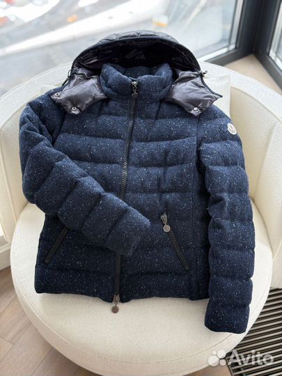 Пуховик Moncler