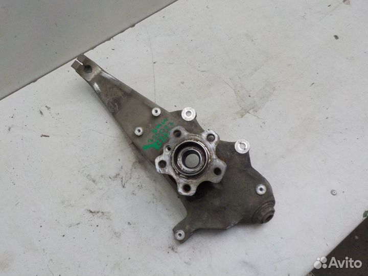 Б/У Кулак передний левый BMW 7 G11-G12 2019