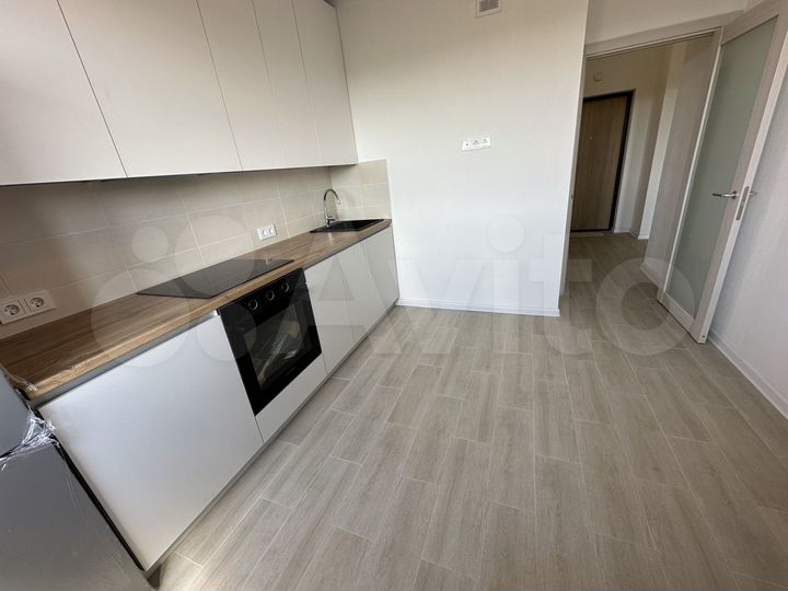 2-к. квартира, 57 м², 20/24 эт.