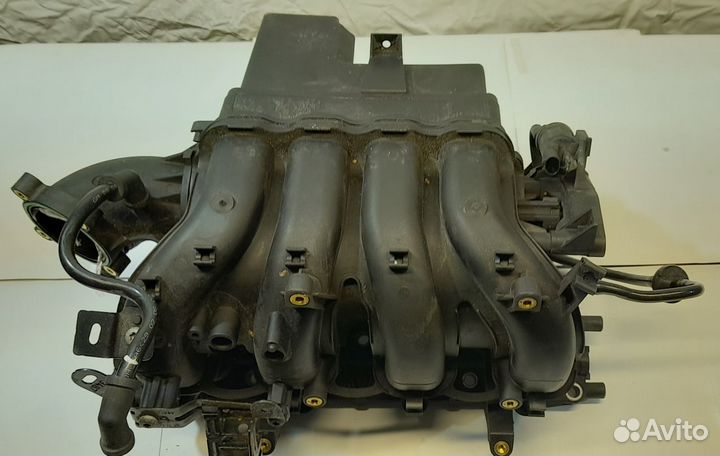 Впускной коллектор Opel Astra H Z16XER