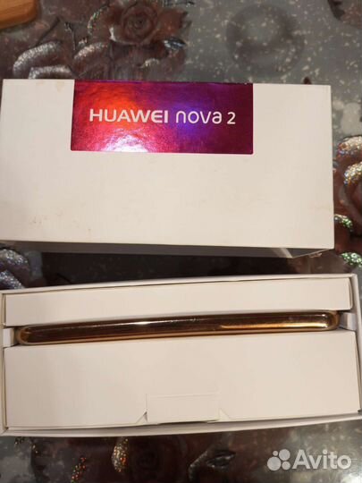 Смартфон Huawei Nova2