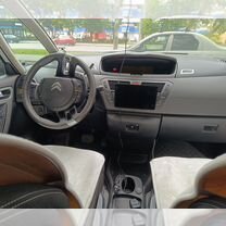 Citroen C4 Picasso 1.6 AMT, 2010, 156 000 км, с пробегом, цена 550 000 руб.