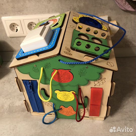 Бизиборд бизидом