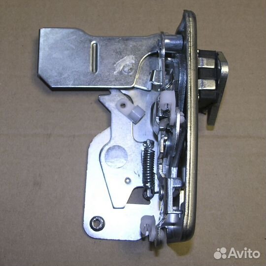 Замок двери маз нового образца левый (см)