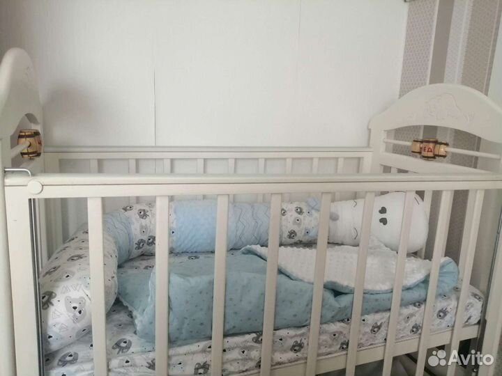 Комплект в детскую кроватку
