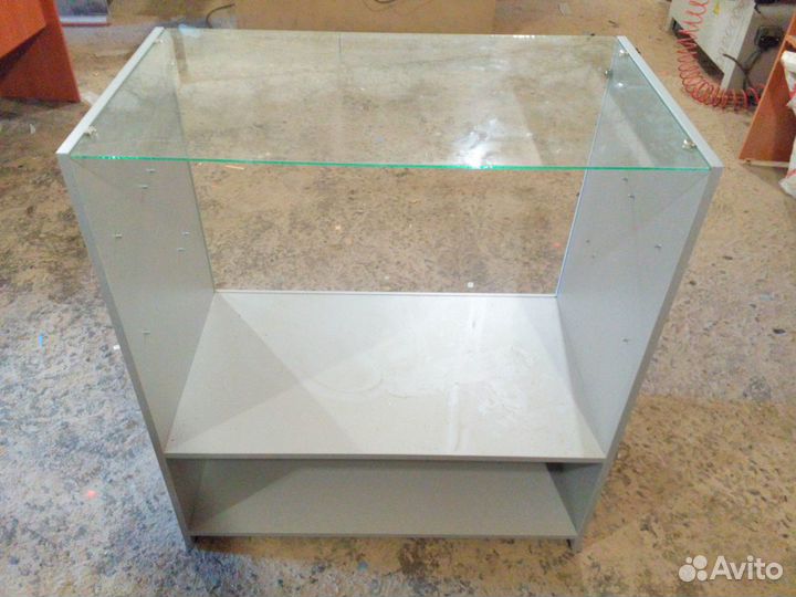 Торговая мебель витрина стеллаж