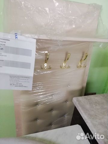 Вешалка в прихожую