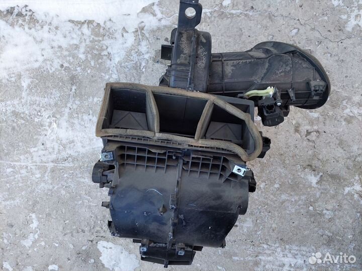 Корпус отопителя Citroen C4