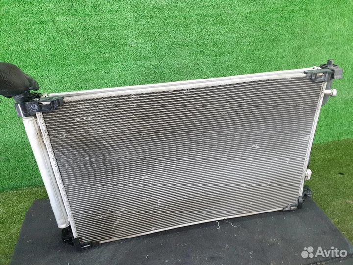 Кассета радиаторов Toyota RAV4 5 XA50 (2018-н.в.)