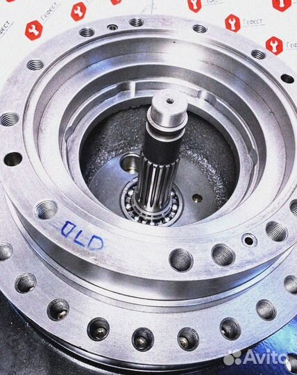 Редуктор хода Volvo EC240NLC