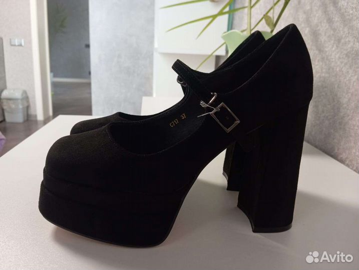 Туфли женские 37 размер