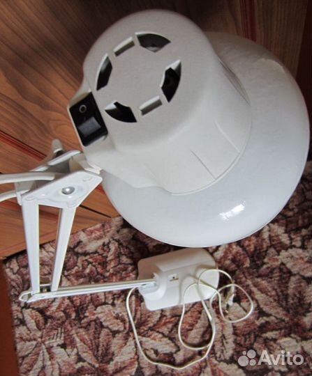 Светильник настольный «Бета»